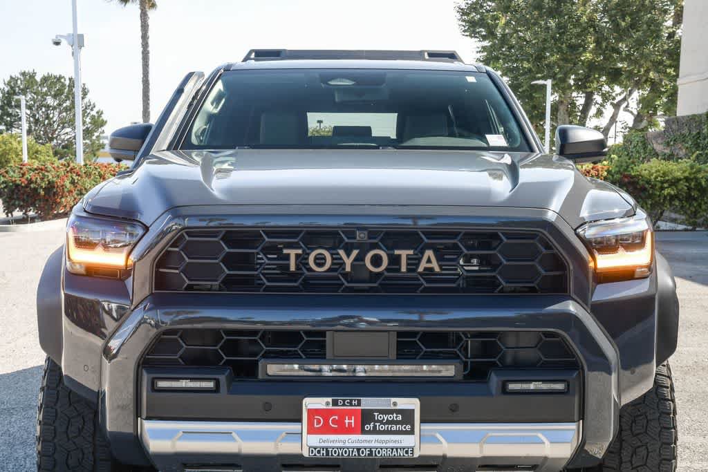 Used 2025 Toyota 4Runner Trailhunter AWD/4WD image 5