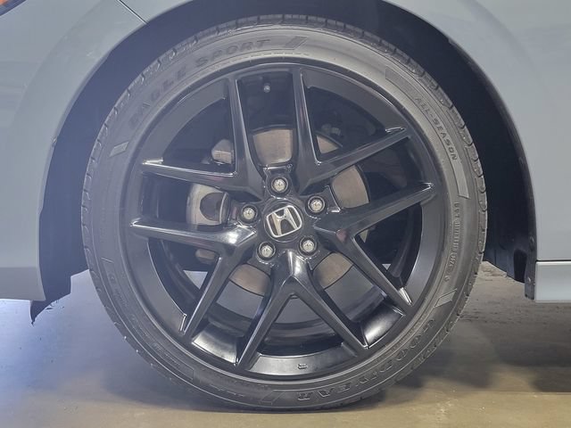 Used 2023 Honda Civic Sport image 10