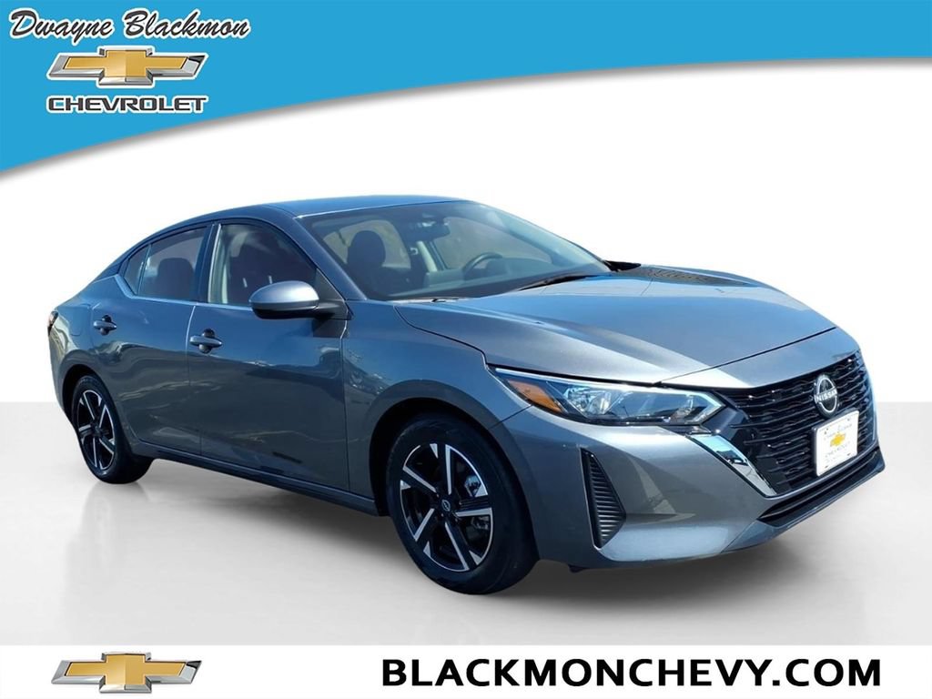 Used 2025 Nissan Sentra SV FWD image 1