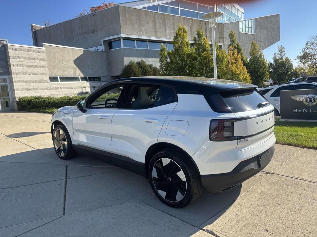 New 2025 Volvo EX30 Plus w/ Protection Package Premier image 5