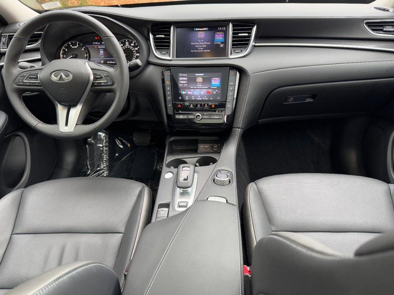 Used 2025 INFINITI QX50 Luxe image 12