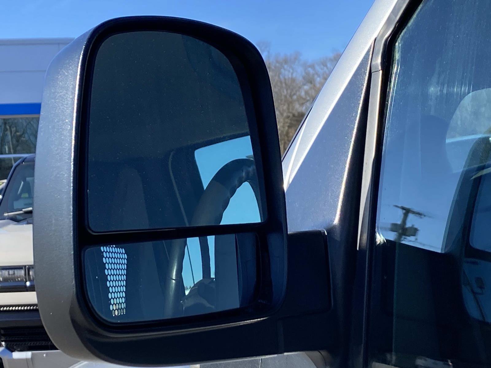 Used 2021 GMC Savana 2500 w/ Communications Package image 27