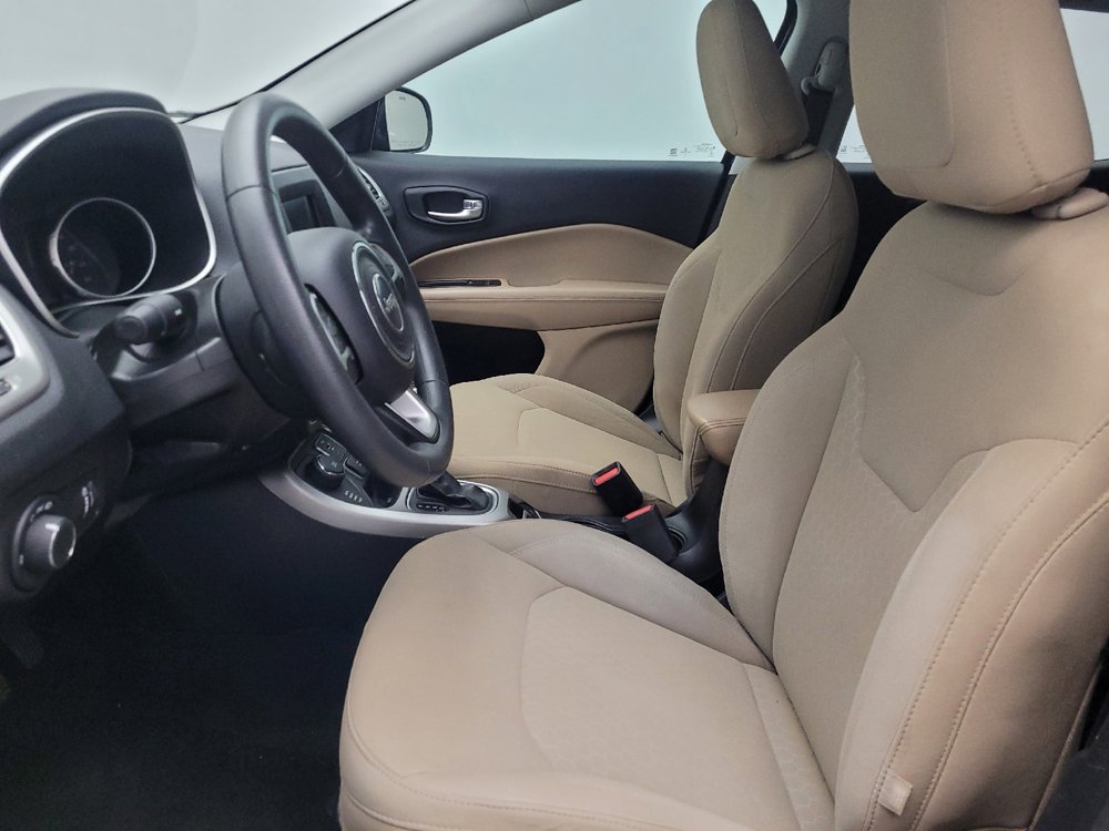 Used 2020 Jeep Compass Sport image 17