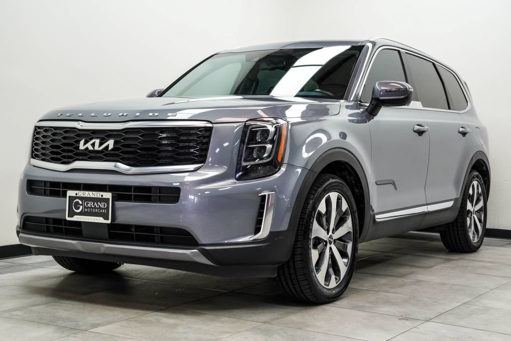 Used 2022 Kia Telluride EX w/ EX Premium Package FWD image 9