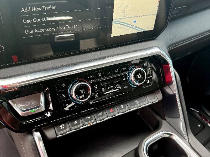 New 2025 GMC Sierra 3500 Denali w/ Denali Reserve Package image 21
