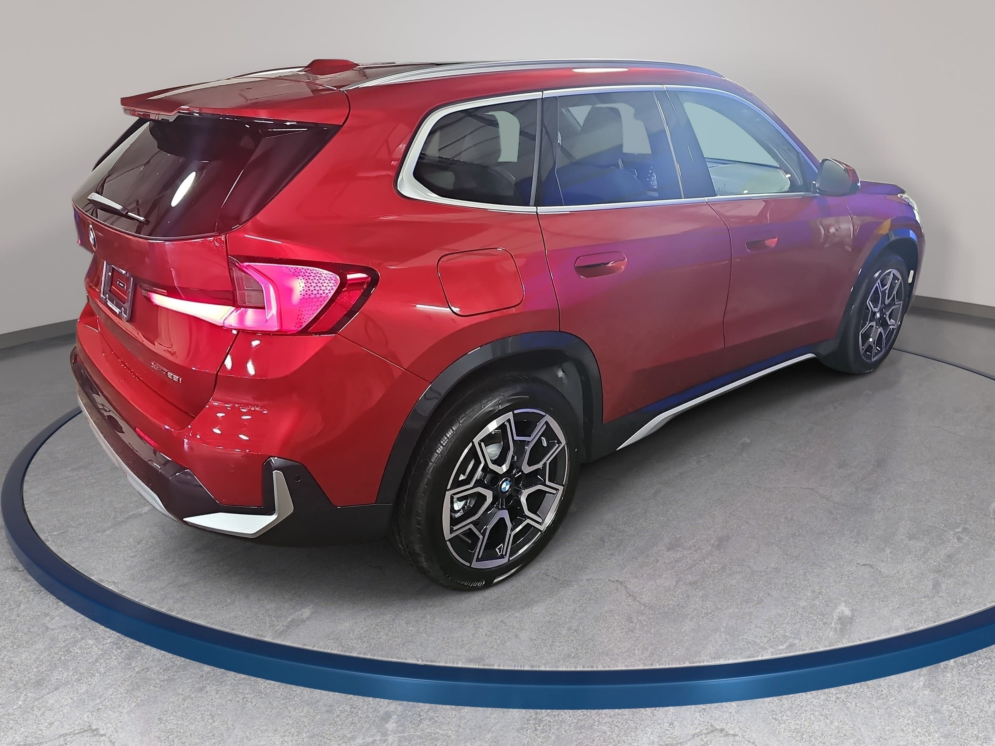 New 2027 BMW X1 xDrive28i AWD/4WD image 5