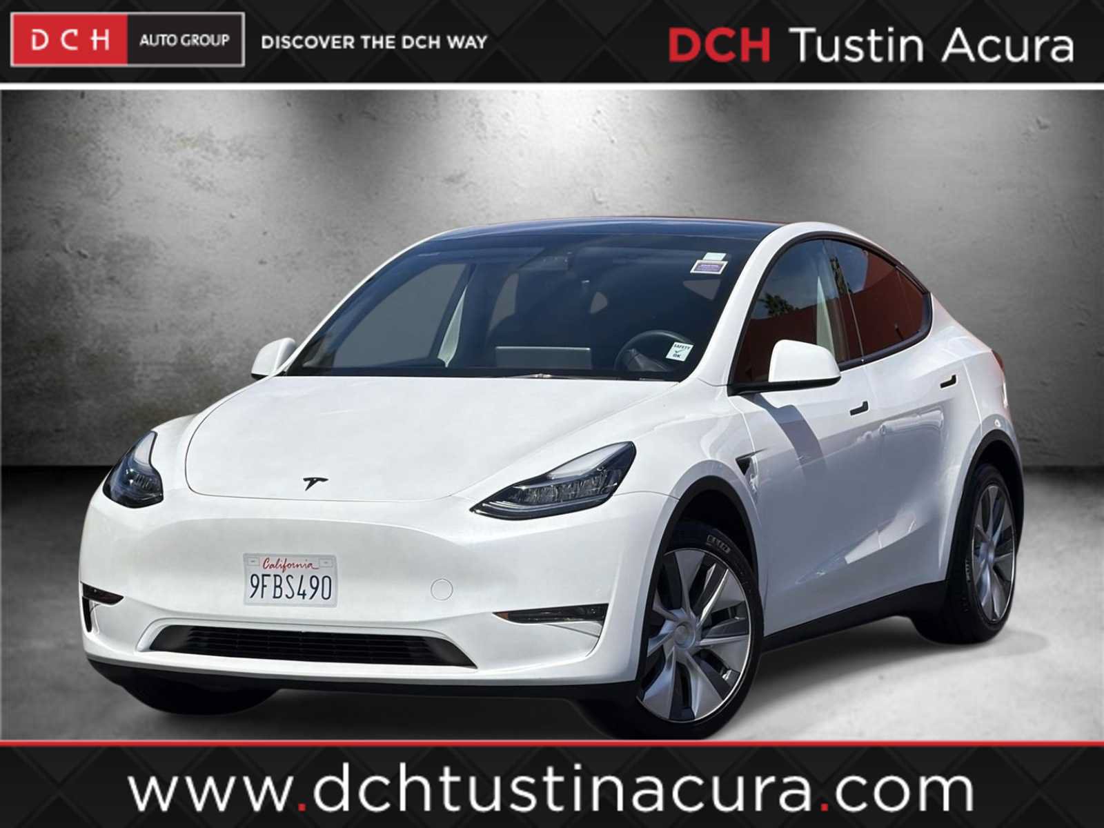 Used 2023 Tesla Model Y Long Range AWD/4WD image 1