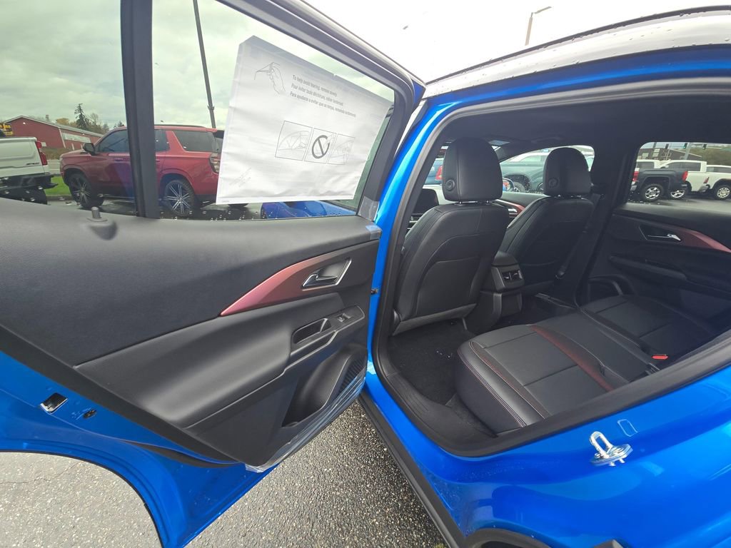 New 2026 Chevrolet Equinox EV RS image 18