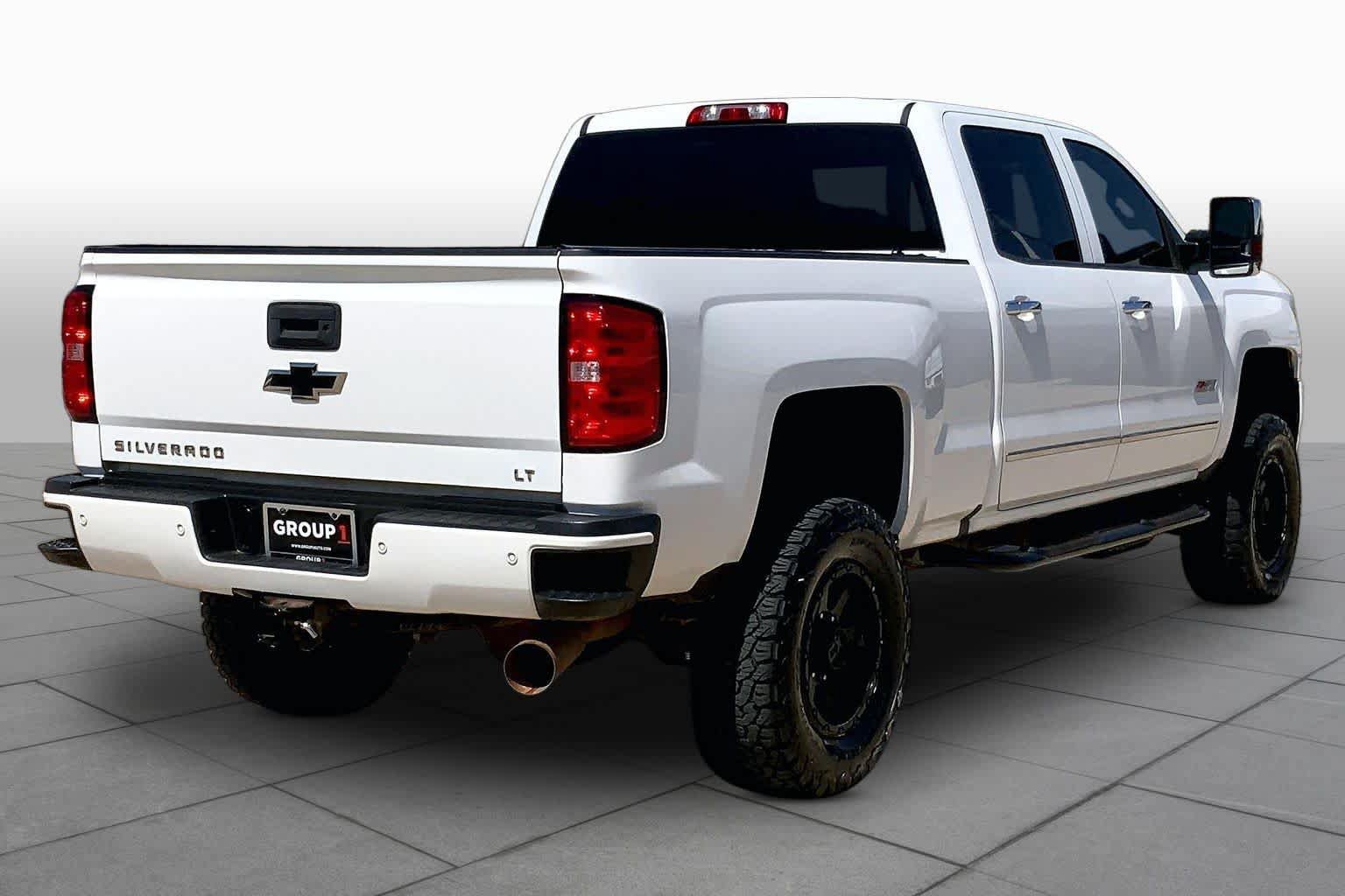 Used 2018 Chevrolet Silverado 2500 LT w/ Custom Sport Edition AWD/4WD image 12