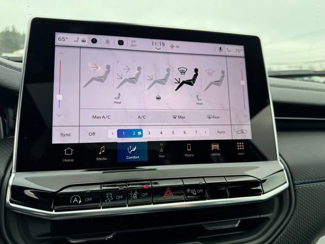 New 2026 Jeep Compass Limited w/ Sun, Sound & Navigation Group image 5