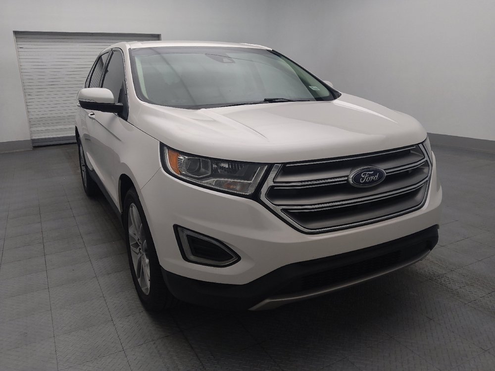 Used 2018 Ford Edge Titanium w/ Ford Safe & Smart Package FWD image 14