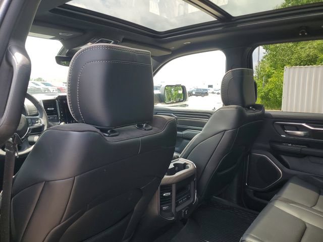 New 2026 RAM 1500 Laramie w/ Night Edition AWD/4WD image 10