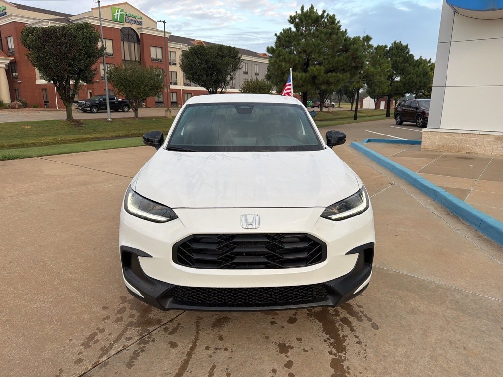 New 2026 Honda HR-V Sport image 3