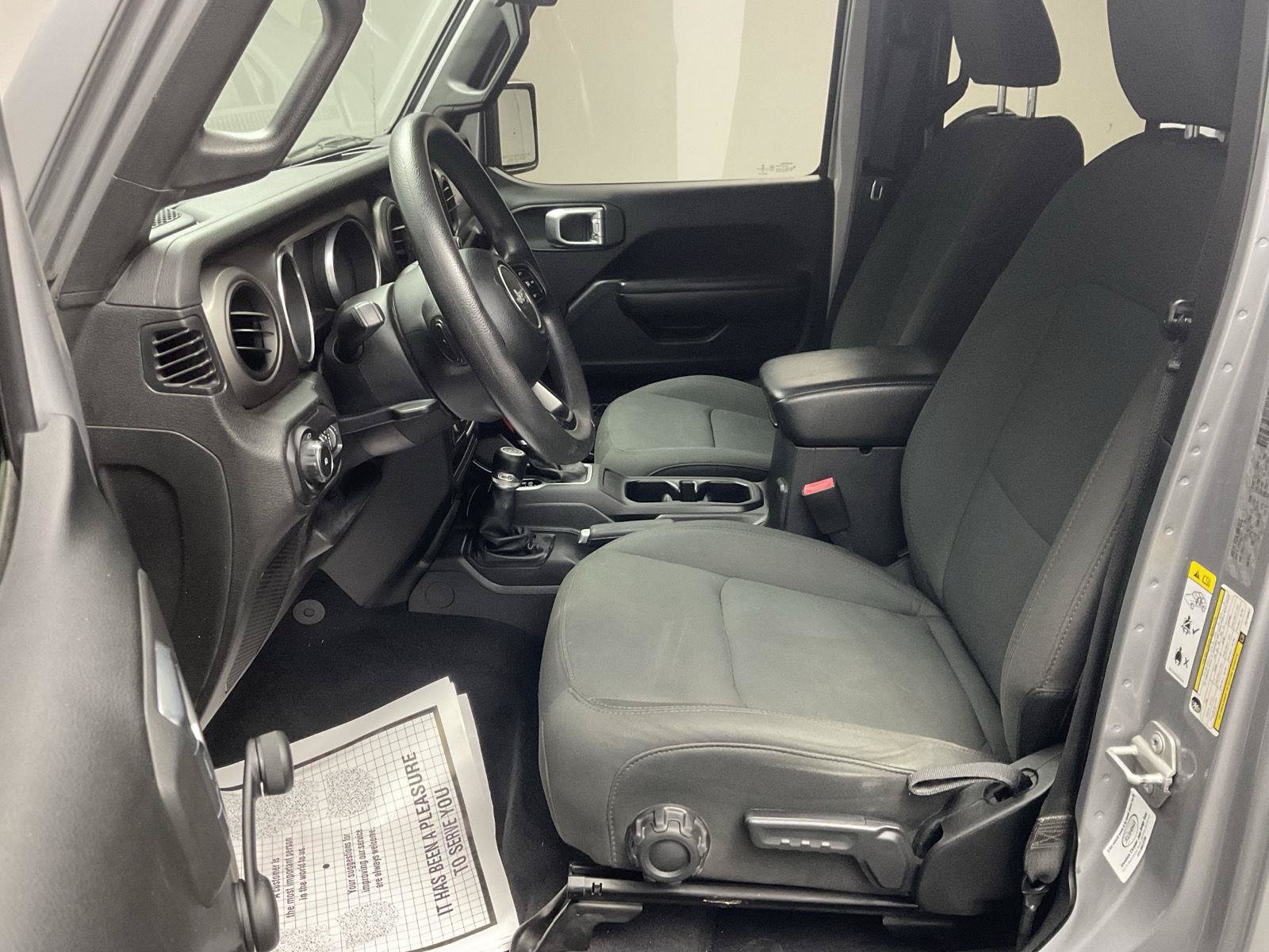 Used 2018 Jeep Wrangler Unlimited Sport AWD/4WD image 12