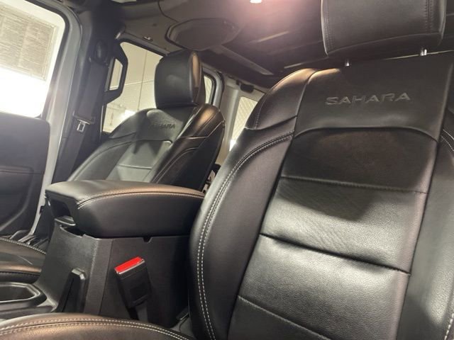 Used 2023 Jeep Wrangler Unlimited Sahara w/ Cold Weather Group image 11