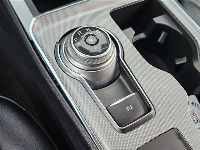 Used 2021 Ford Edge SEL w/ Convenience Package image 12