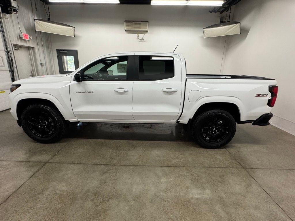New 2026 Chevrolet Colorado Z71 w/ Technology Package AWD/4WD image 4