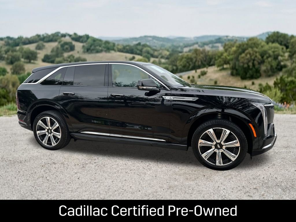 Certified 2025 Cadillac Escalade IQ Luxury 2 w/ LPO, Premium Carpet Package AWD/4WD image 16