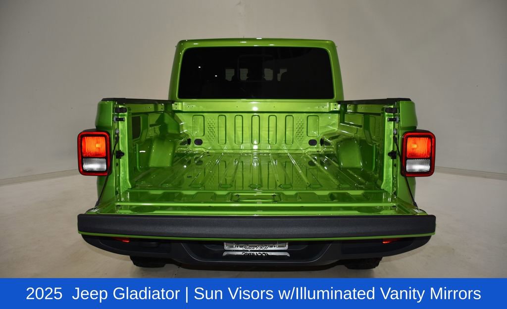 Used 2025 Jeep Gladiator Sport image 29