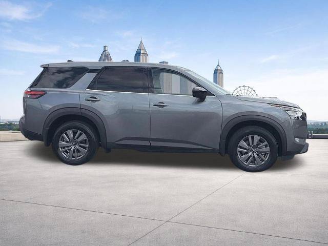 Certified 2025 Nissan Pathfinder S FWD image 6