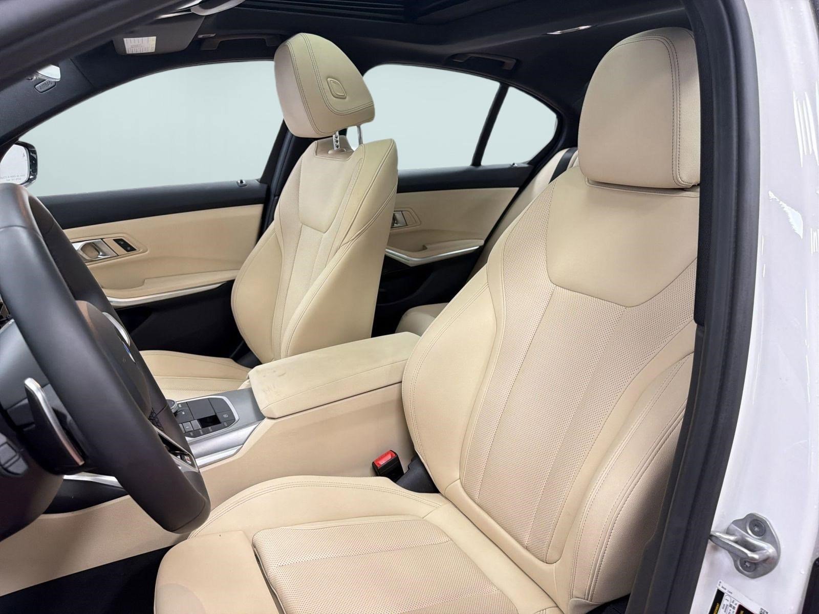 Certified 2025 BMW 330i xDrive Sedan AWD/4WD image 20