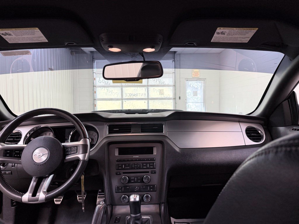 Used 2010 Ford Mustang GT RWD image 21