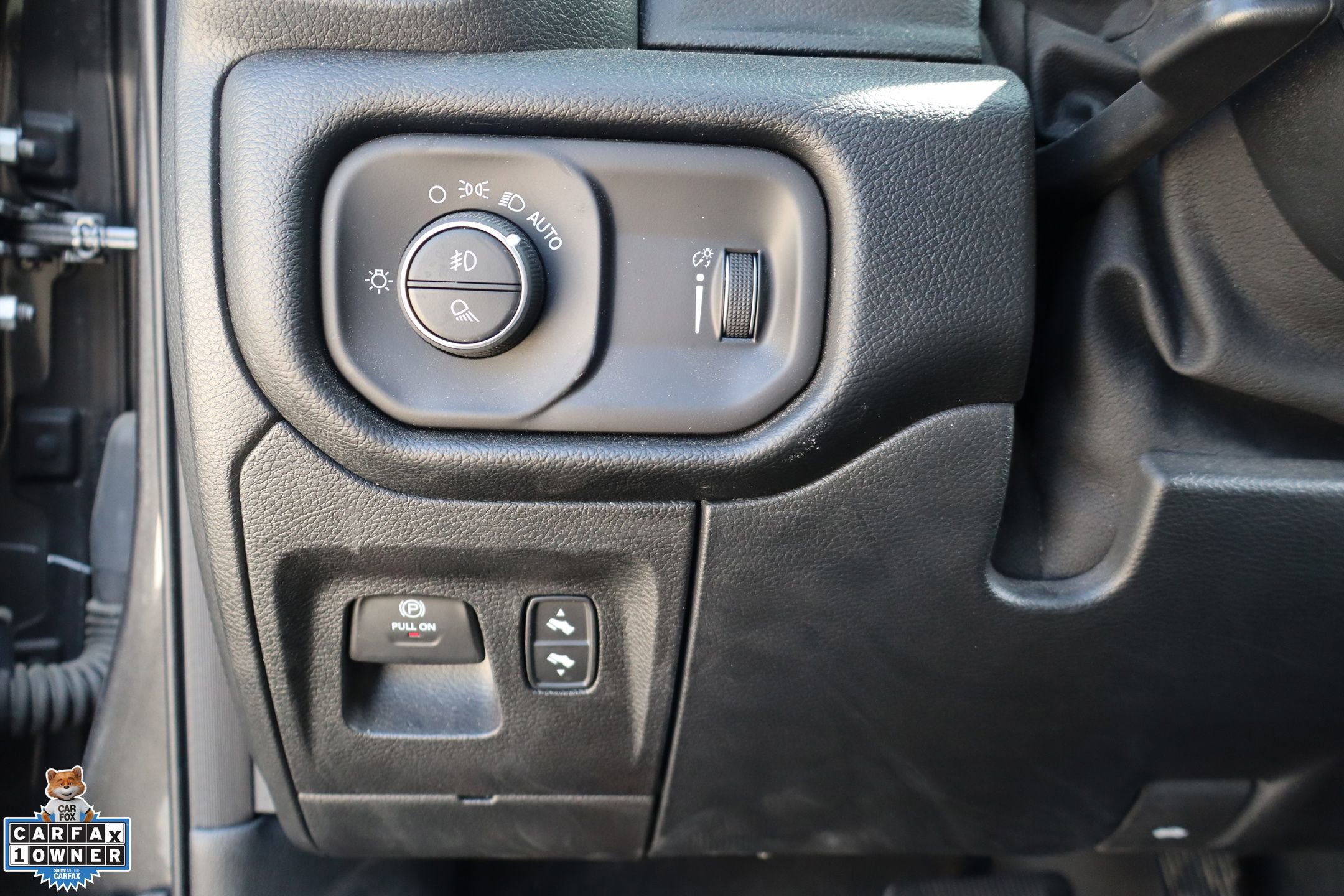 Used 2020 RAM 1500 Lone Star RWD image 15