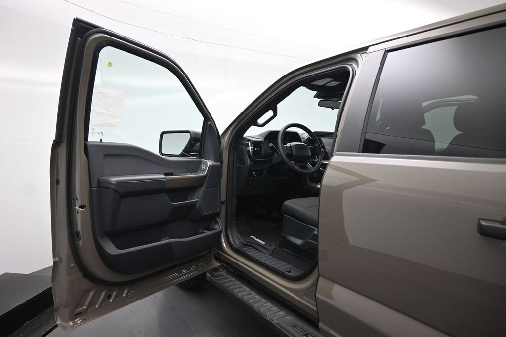 New 2026 Ford F150 STX w/ Equipment Group 201A FX4 AWD/4WD image 8