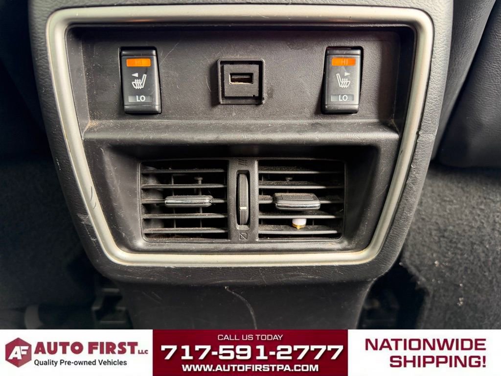 Used 2015 Nissan Murano Platinum w/ Platinum Technology Package AWD/4WD image 14