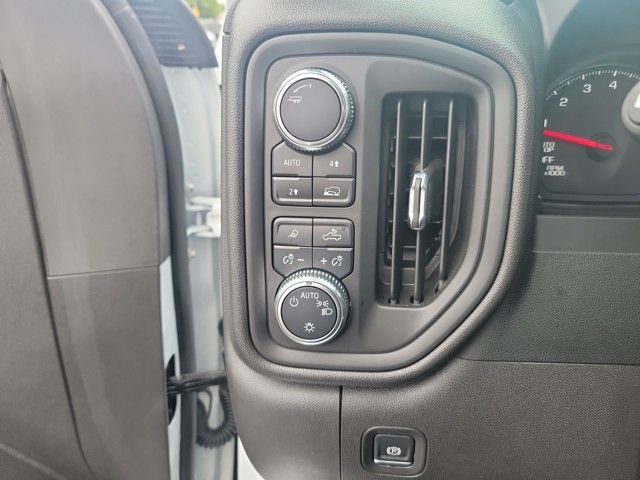 Used 2024 GMC Sierra 1500 Pro w/ Pro Value Package image 25