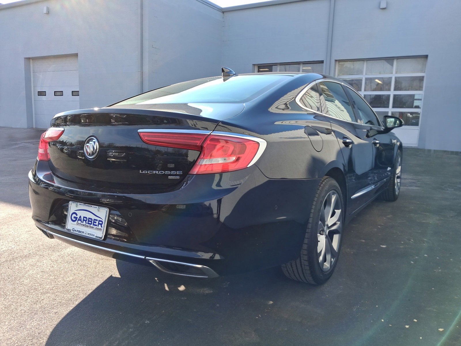 Used 2019 Buick LaCrosse Avenir w/ Driver Confidence Package II AWD/4WD image 7