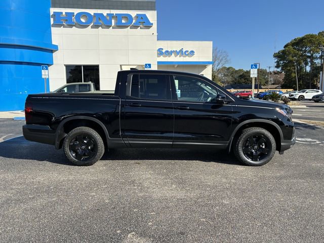 New 2026 Honda Ridgeline Black Edition image 3