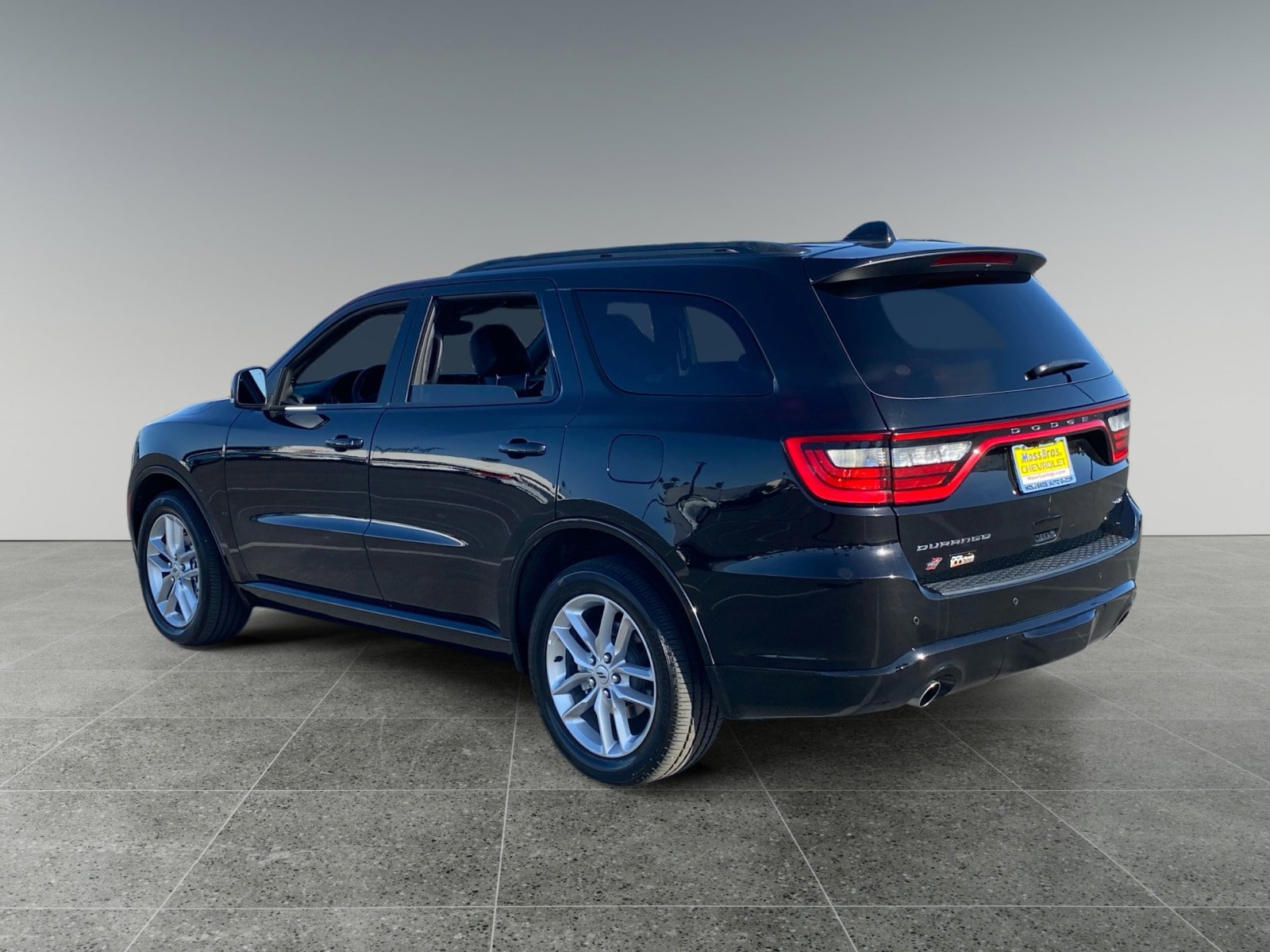 Used 2025 Dodge Durango GT image 3