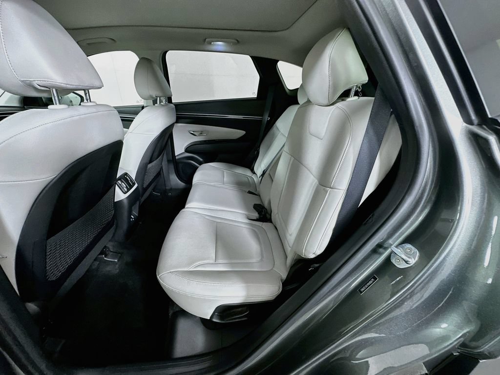 Certified 2022 Hyundai Tucson Limited FWD image 25