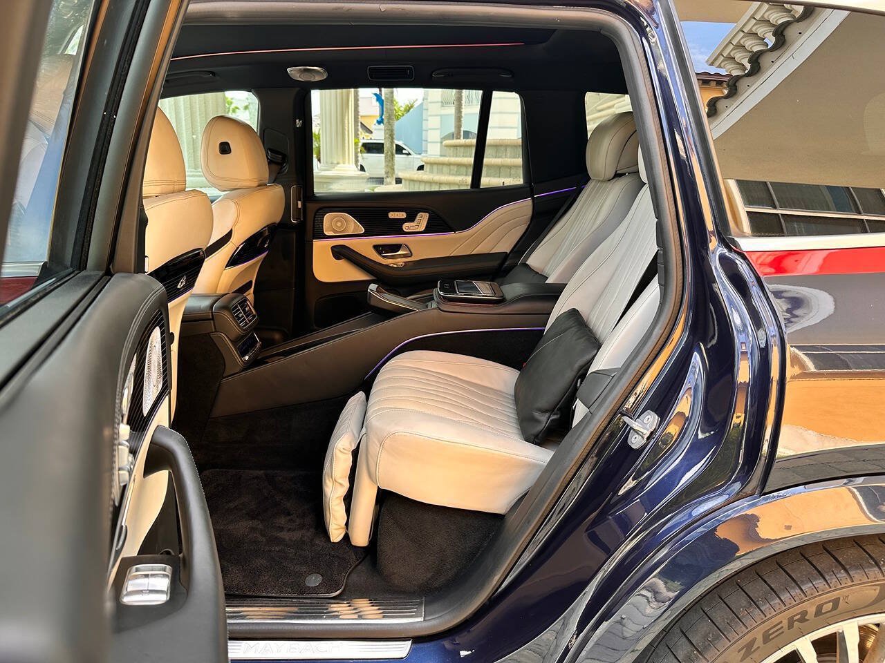 Used 2021 Mercedes-Benz Maybach GLS 600 4MATIC image 66