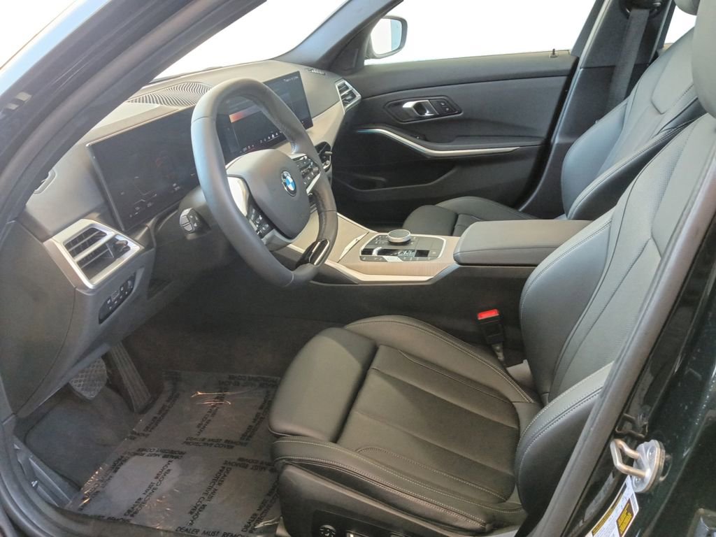 Used 2025 BMW 330i Sedan RWD image 19