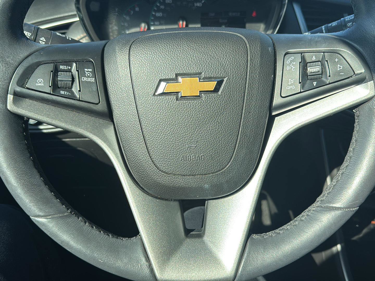 Used 2022 Chevrolet Trax LT w/ Driver Confidence Package AWD/4WD image 12