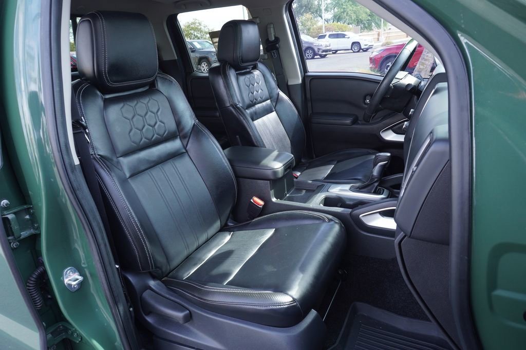 Certified 2024 Nissan Frontier SL w/ Technology Package image 13