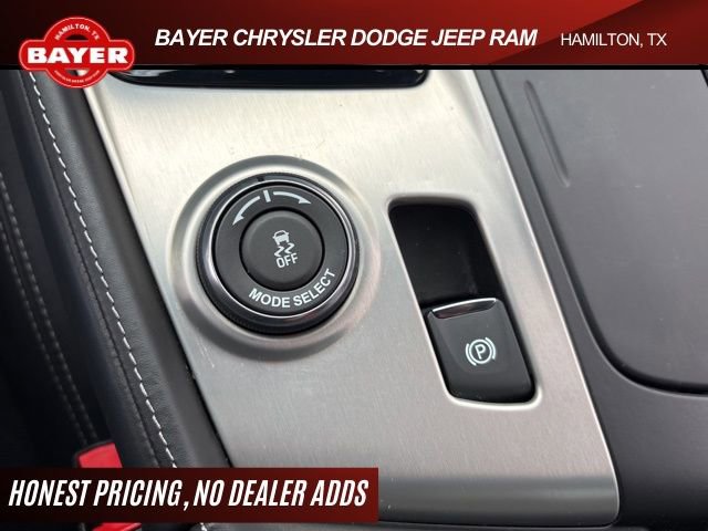 Used 2014 Chevrolet Corvette Stingray Convertible w/ 3LT Preferred Equipment Group image 59