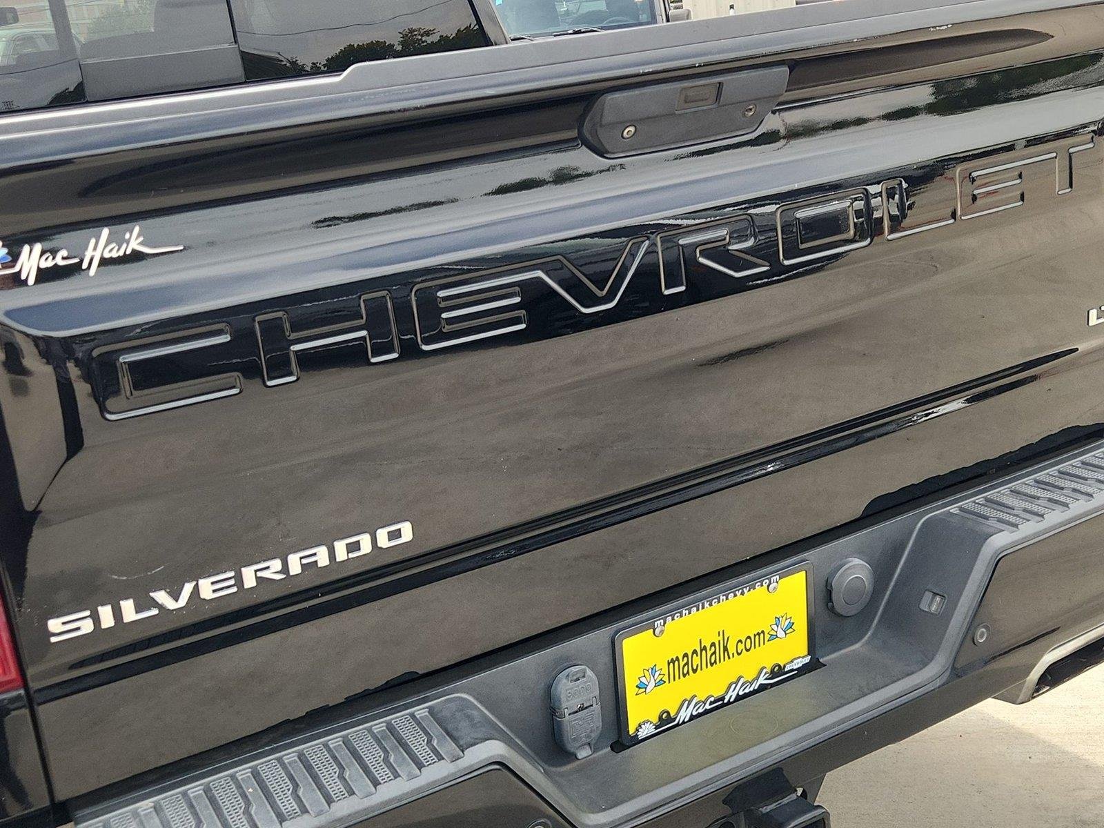 Certified 2019 Chevrolet Silverado 1500 LT Trail Boss AWD/4WD image 29