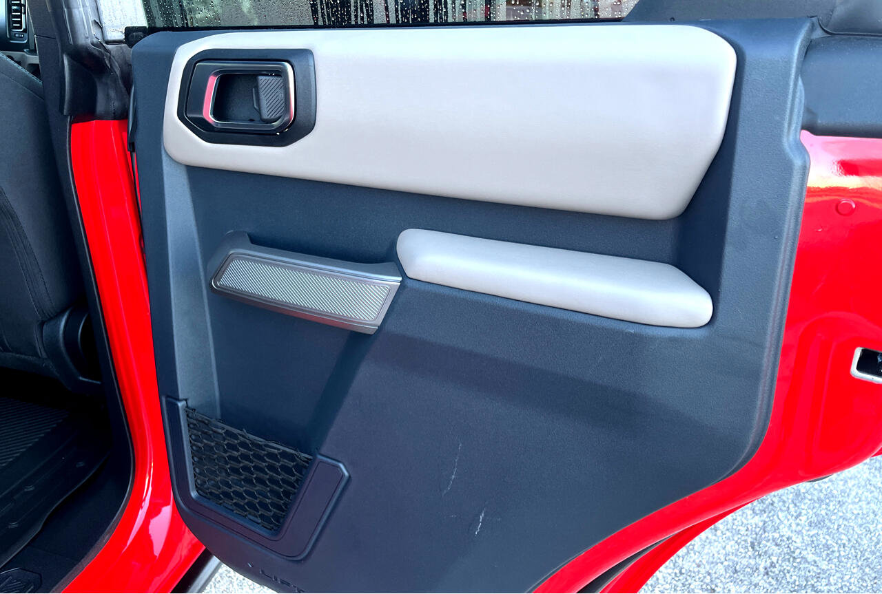 Used 2023 Ford Bronco Wildtrak image 25