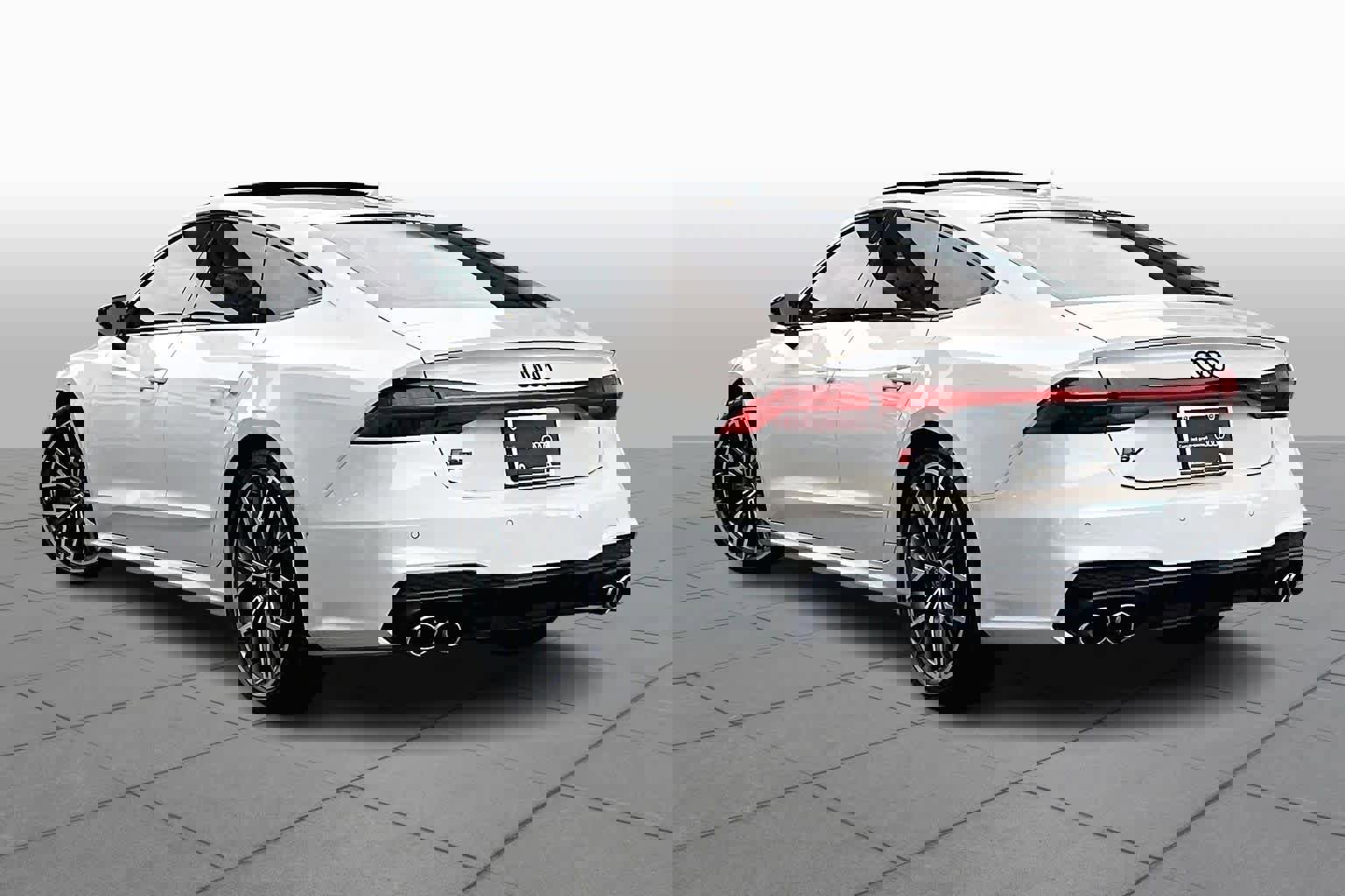 Certified 2025 Audi S7 Premium Plus image 11