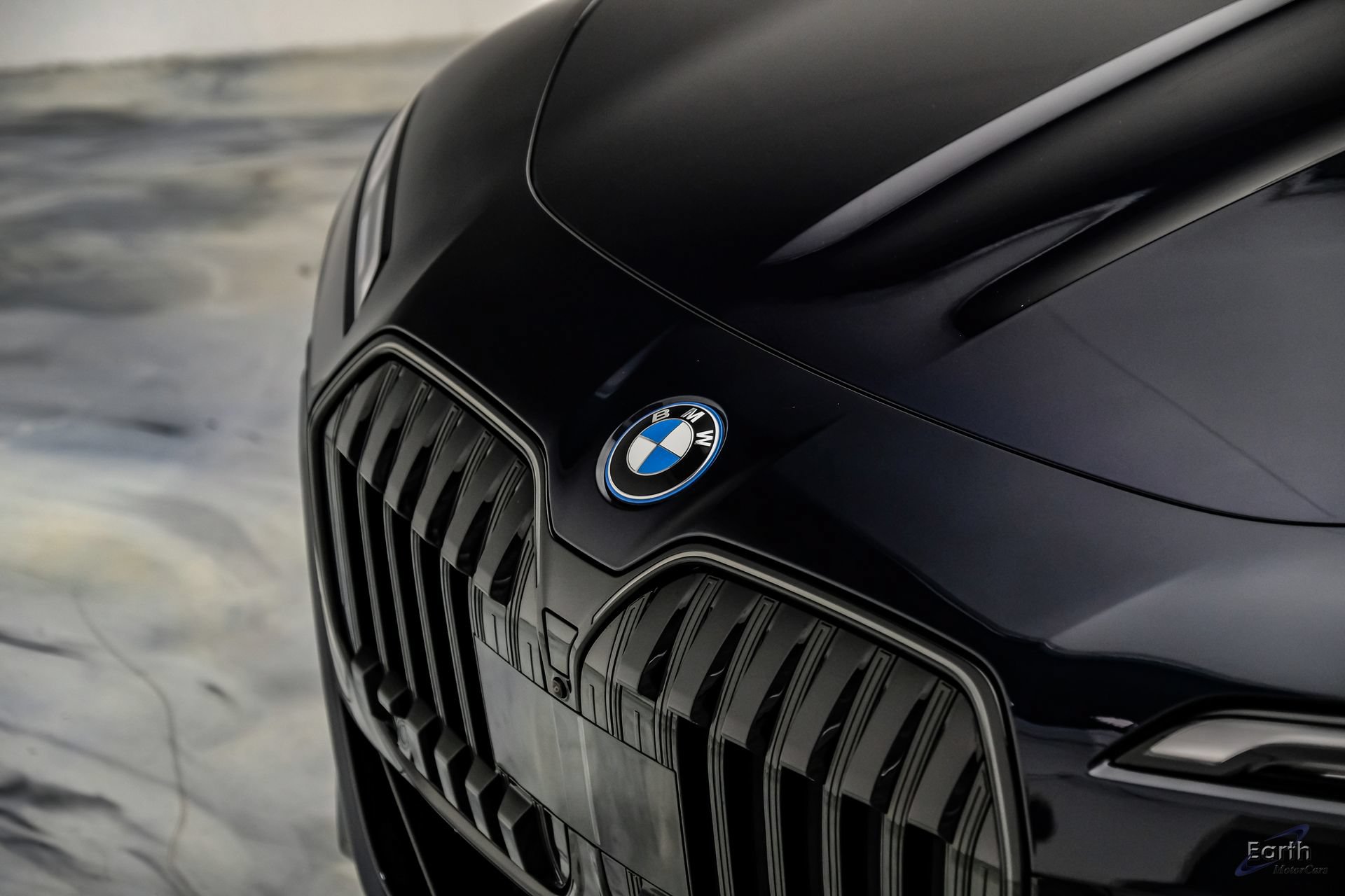 Used 2025 BMW i7 xDrive60 AWD/4WD image 32