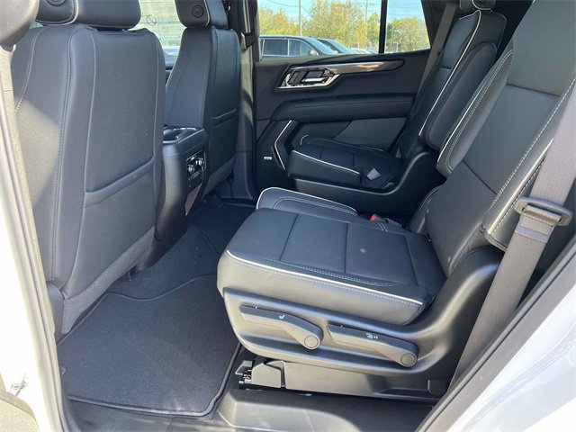 New 2026 GMC Yukon Elevation image 11