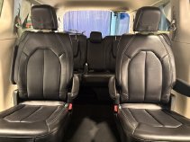 Used 2023 Chrysler Pacifica Touring-L FWD image 37