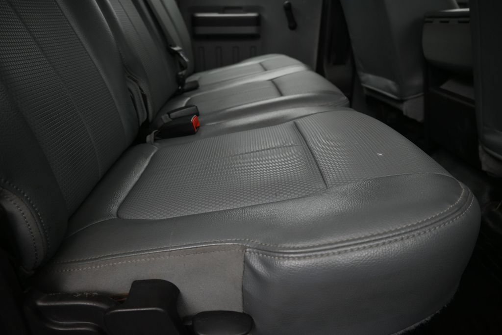 Used 2016 Ford F250 XL w/ XL Appearance Package AWD/4WD image 21