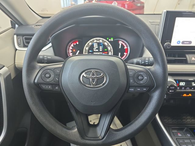 Used 2025 Toyota RAV4 XLE image 14