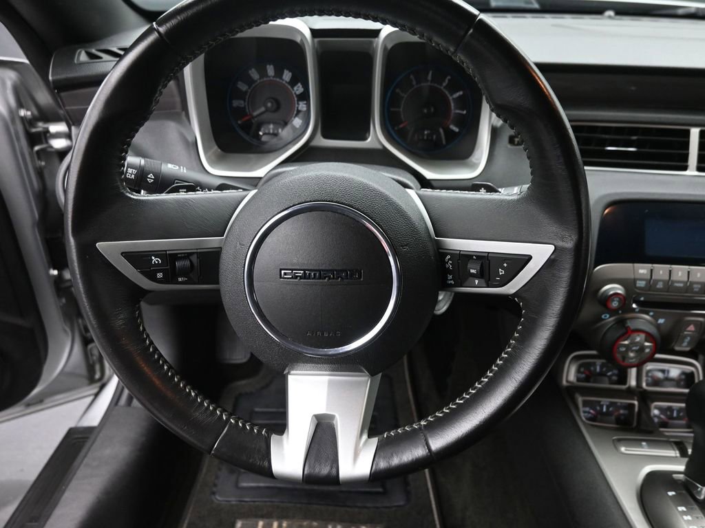 Used 2011 Chevrolet Camaro LT image 14