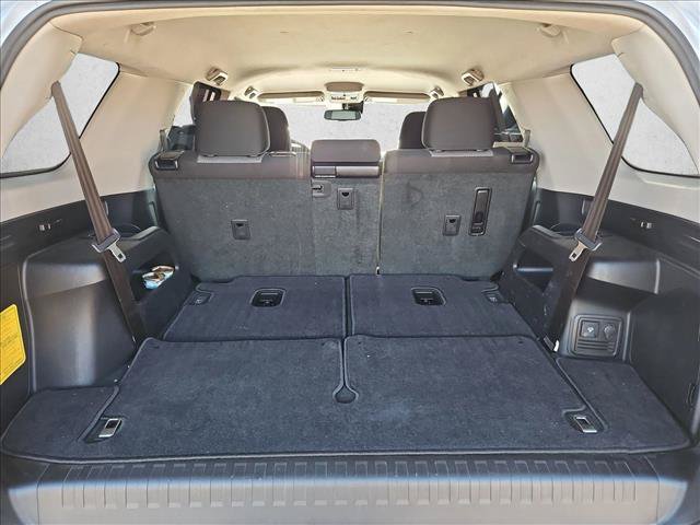 Used 2021 Toyota 4Runner SR5 AWD/4WD image 6
