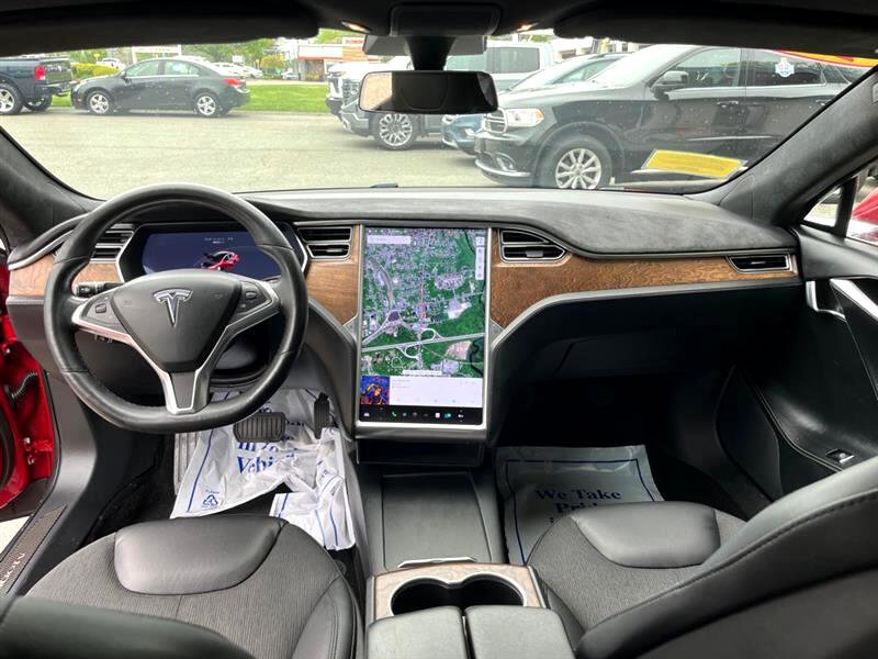 Used 2016 Tesla Model S 90D image 18